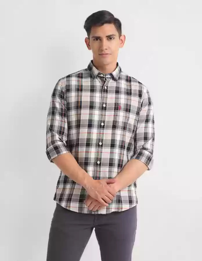 U.S. POLO ASSN.  Men Slim Fit Checkered Spread Collar Casual Shirt